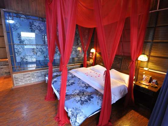 丽江筋斗云精品客栈