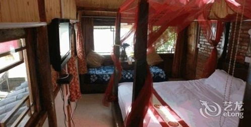 丽江市古城区光义街忠义巷103号 –